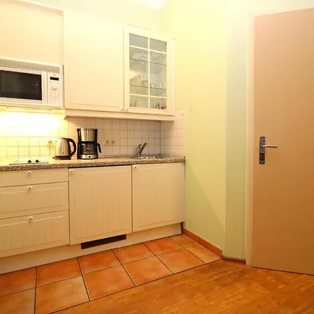 Appartementhaus Strandstrasse 32 5 Ostseebad Kühlungsborn