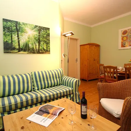 Appartementhaus Strandstrasse 32 5