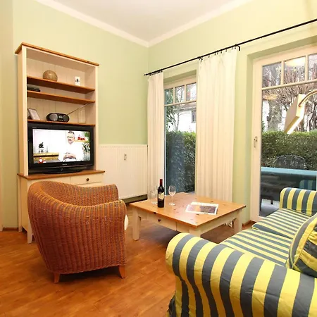 Appartement Appartementhaus Strandstrasse 32 5